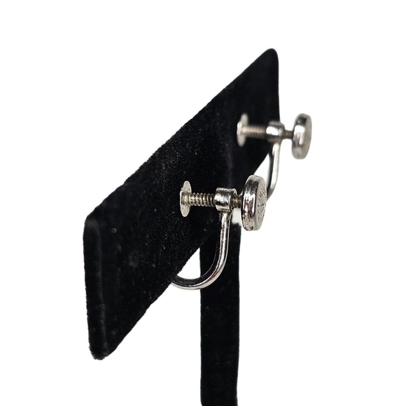 Dainty Tru Kay Sterling Earrings Rhinestone Screwback Vintage 3/8" diame… - Picture 5 of 10